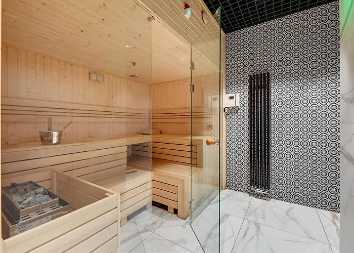 Nadmotlawie Deluxe 1 Sauna & Silownia By Grand Apartmán *